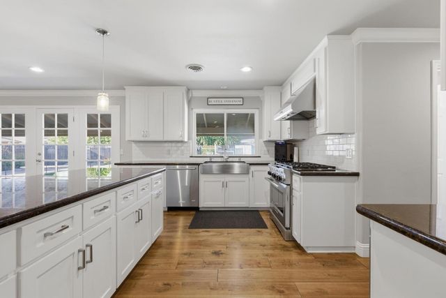 1601 Sharon Dr, Yuba City, CA 95993