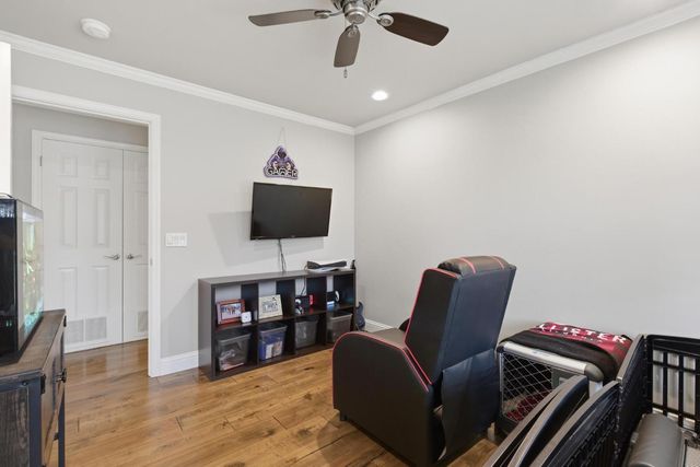 1601 Sharon Dr, Yuba City, CA 95993