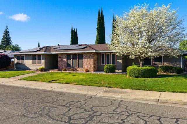 1601 Sharon Dr, Yuba City, CA 95993