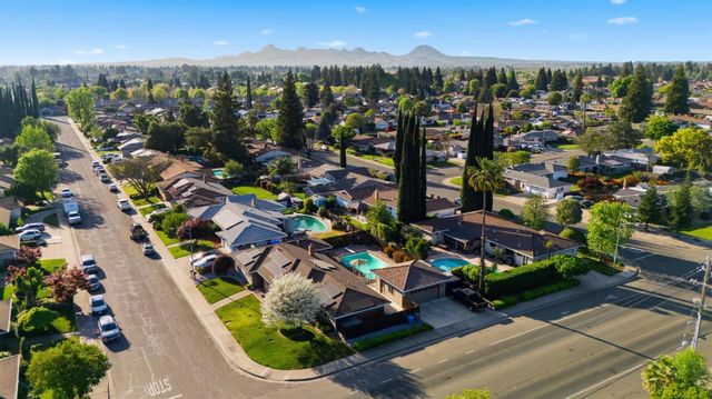 1601 Sharon Dr, Yuba City, CA 95993