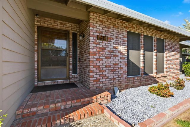 1601 Sharon Dr, Yuba City, CA 95993