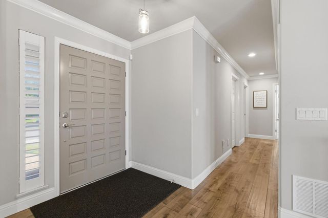 1601 Sharon Dr, Yuba City, CA 95993