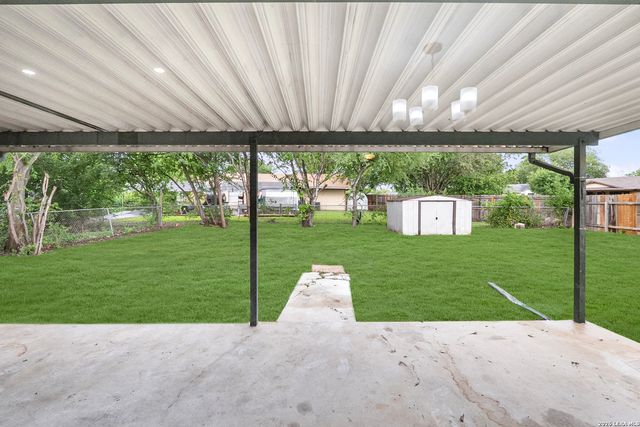 7335 Glen Brk, San Antonio, TX 78239