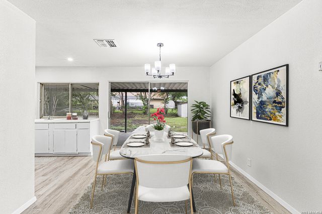 7335 Glen Brk, San Antonio, TX 78239