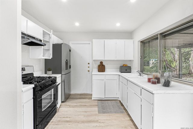 7335 Glen Brk, San Antonio, TX 78239