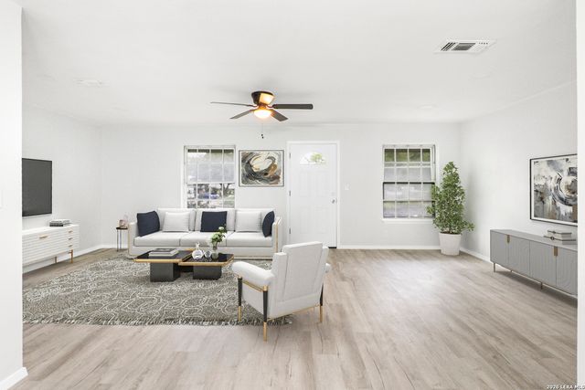 7335 Glen Brk, San Antonio, TX 78239