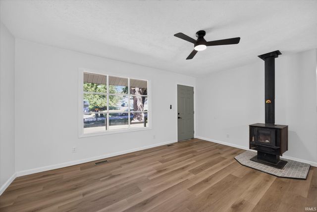 4270 N ridgewood Drive, Bloomington, IN 47404