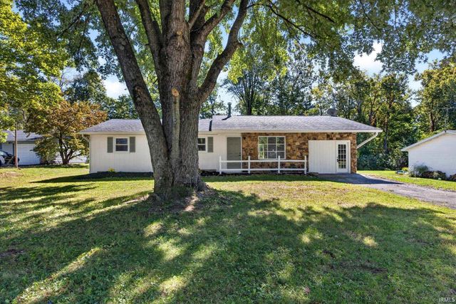 4270 N ridgewood Drive, Bloomington, IN 47404