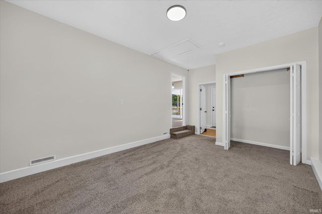 4270 N ridgewood Drive, Bloomington, IN 47404