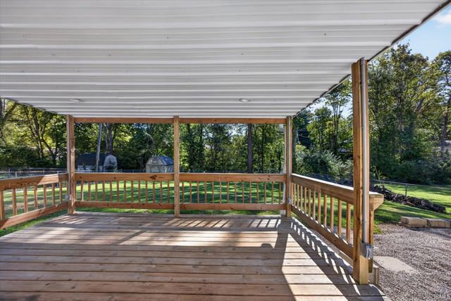 4270 N ridgewood Drive, Bloomington, IN 47404