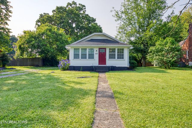 622 Garfield St, Alcoa, TN 37701