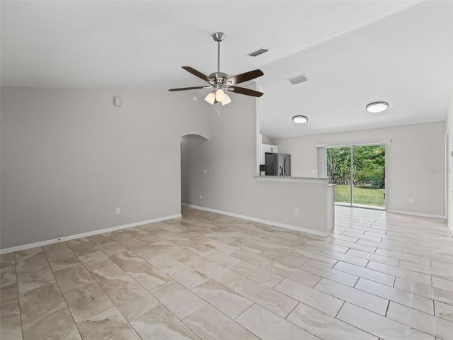27 JUNIPER LOOP TERRACE, Ocala, FL 34480