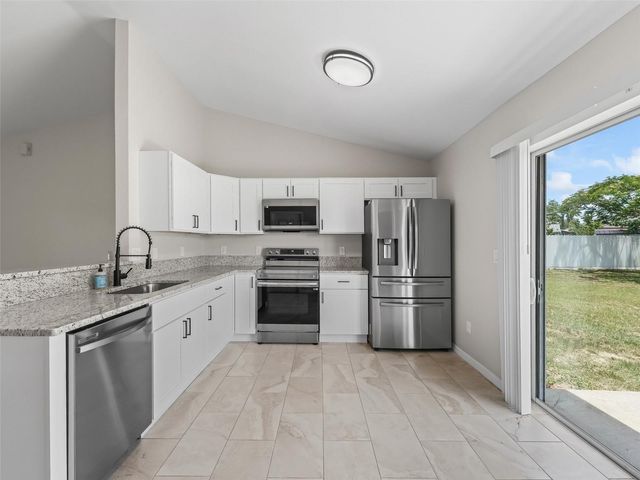 27 JUNIPER LOOP TERRACE, Ocala, FL 34480