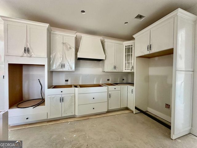 162 Marble Tree Way, Ball Ground, GA 30107