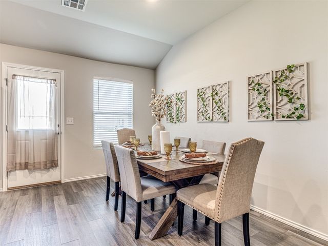 1316 Chuck Wagon Drive, El Reno, OK 73036