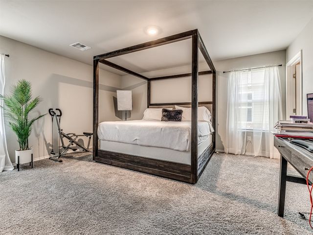 1316 Chuck Wagon Drive, El Reno, OK 73036