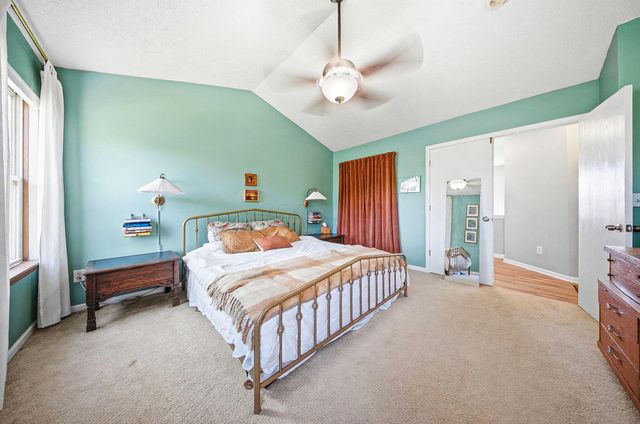 6381 Ewen Circle, Grove City, OH 43123