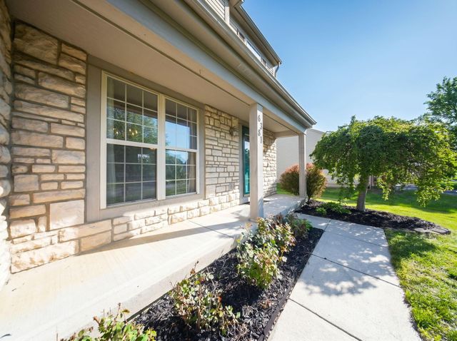 6381 Ewen Circle, Grove City, OH 43123