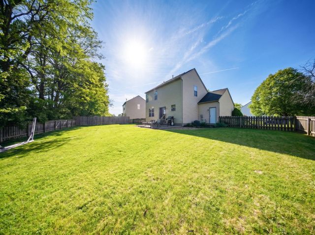 6381 Ewen Circle, Grove City, OH 43123