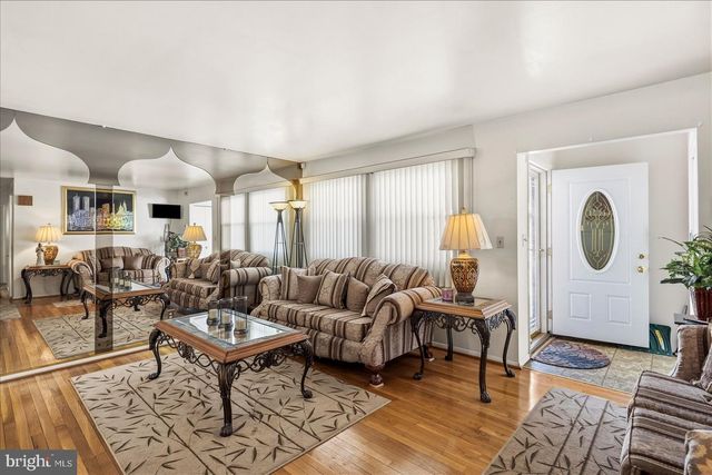 9063 MEADOW HEIGHTS RD, Randallstown, MD 21133