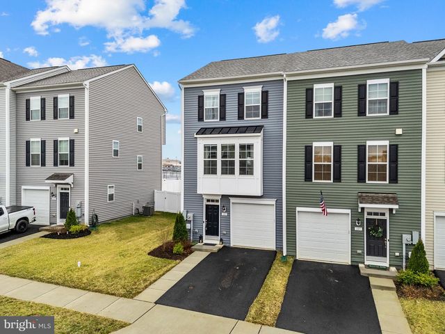 101 UNION RIDGE DR, Charles Town, WV 25414