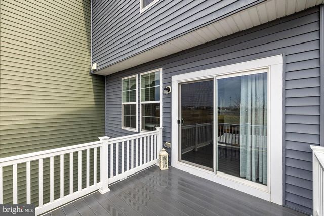 101 UNION RIDGE DR, Charles Town, WV 25414