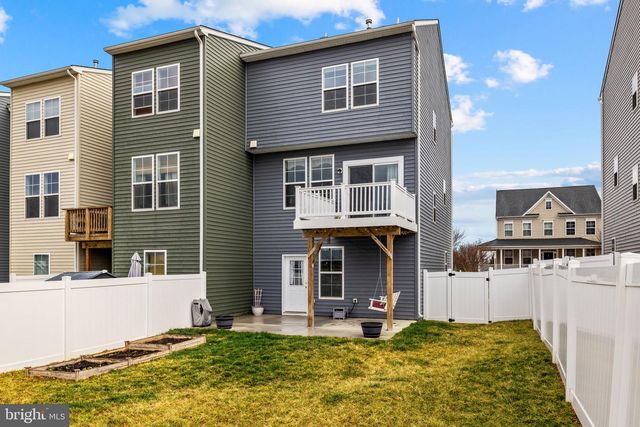 101 UNION RIDGE DR, Charles Town, WV 25414