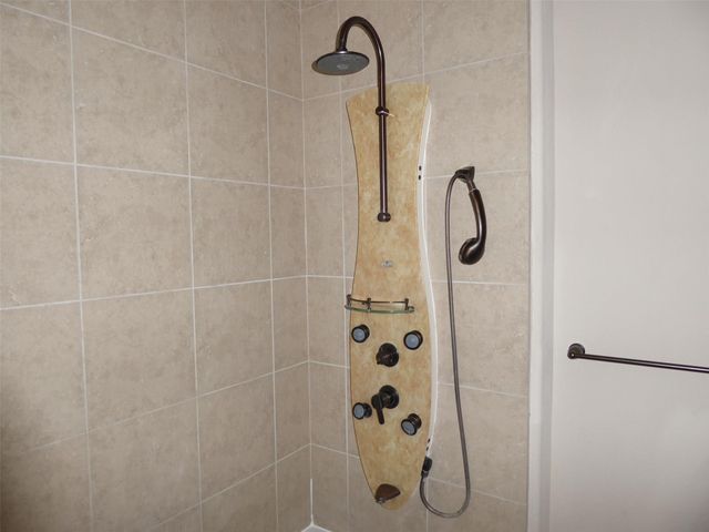 10225 Wood Fern Court, Conroe, TX 77385