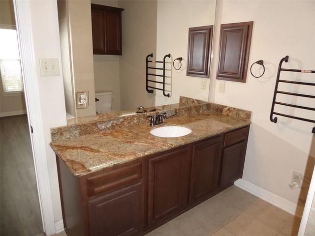 10225 Wood Fern Court, Conroe, TX 77385