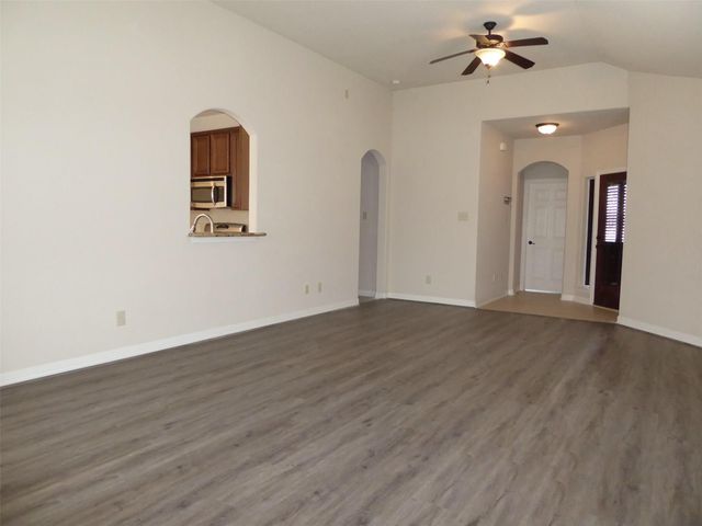 10225 Wood Fern Court, Conroe, TX 77385