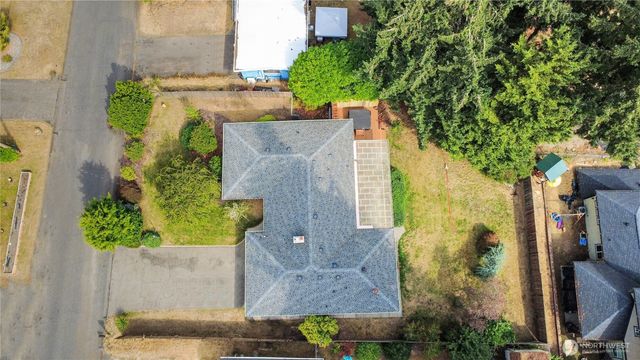 11013 Lundstrom Drive SW, Lakewood, WA 98498