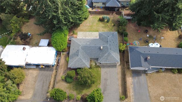 11013 Lundstrom Drive SW, Lakewood, WA 98498