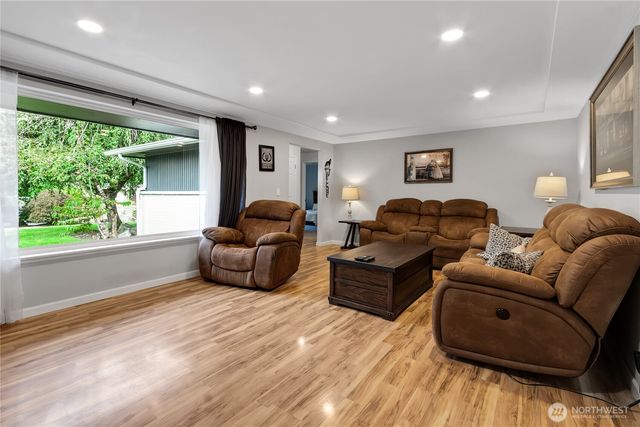 11013 Lundstrom Drive SW, Lakewood, WA 98498