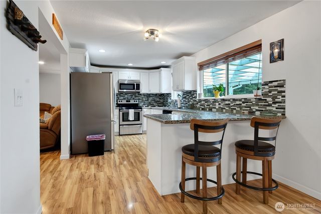 11013 Lundstrom Drive SW, Lakewood, WA 98498