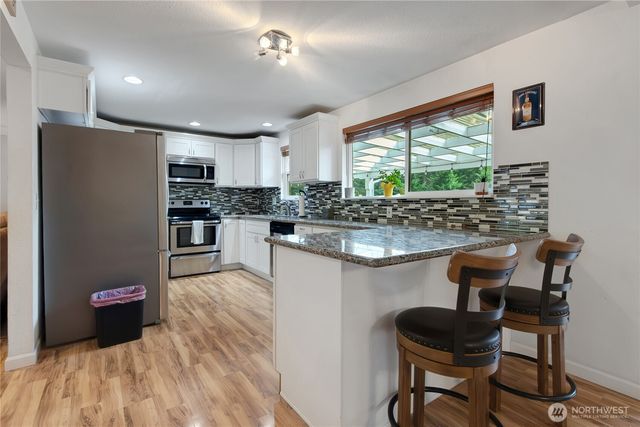11013 Lundstrom Drive SW, Lakewood, WA 98498