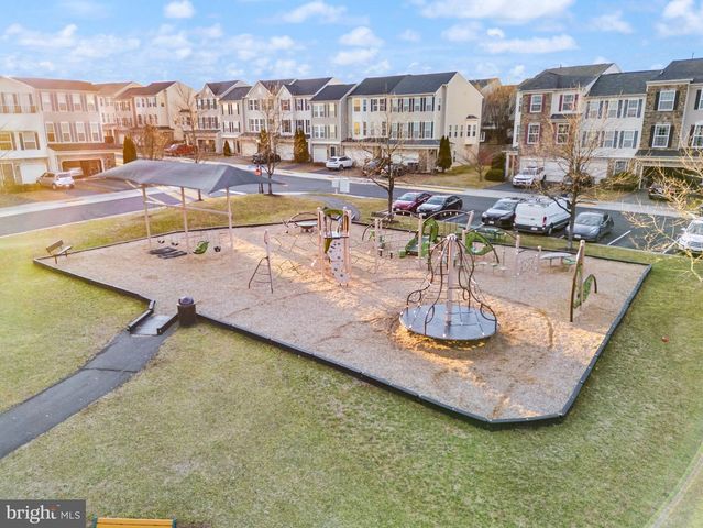 41919 MORELAND MINE TER, Aldie, VA 20105