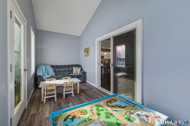 4 Jessie Lane, East Windsor, CT 06016