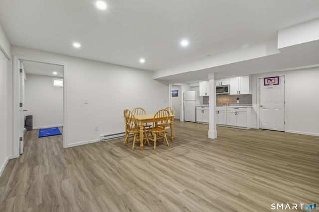 4 Jessie Lane, East Windsor, CT 06016