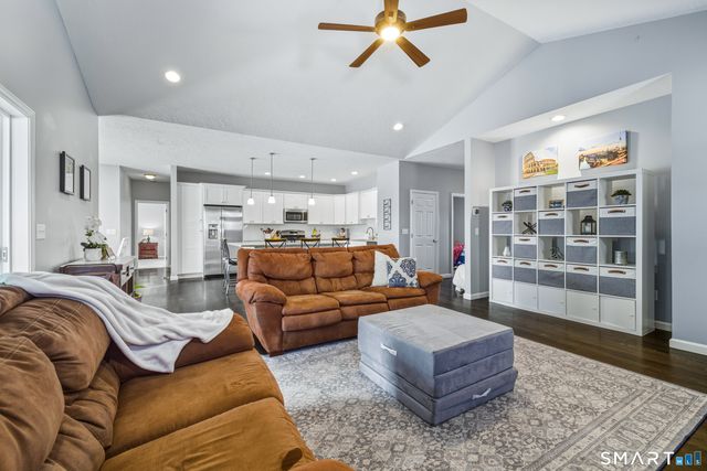 4 Jessie Lane, East Windsor, CT 06016