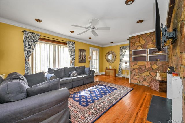 33-35 150th Place, Flushing, NY 11354