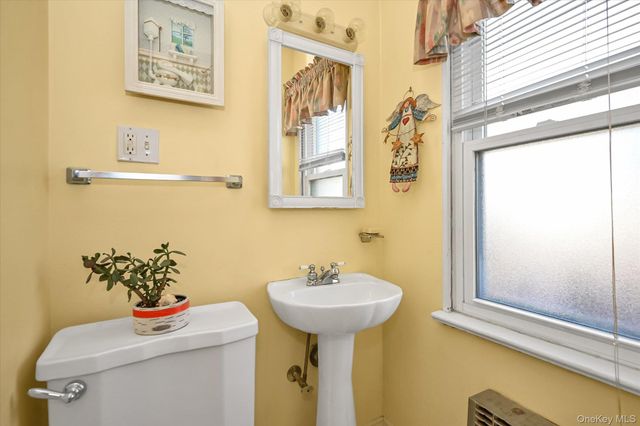 33-35 150th Place, Flushing, NY 11354