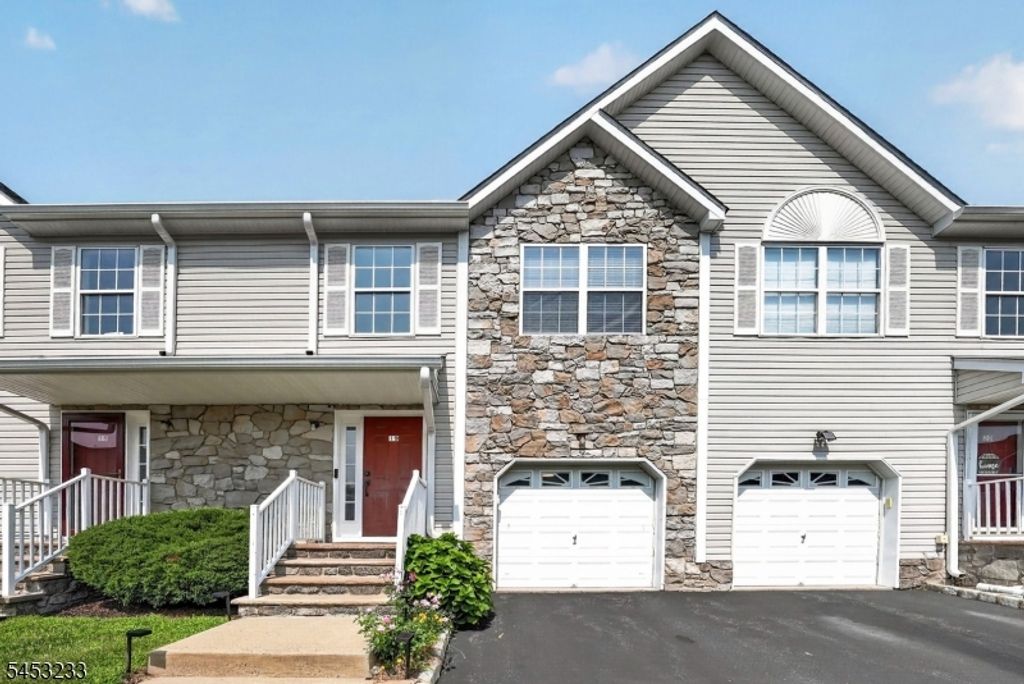 19 Mindy Dr, Franklin Twp., NJ 08873