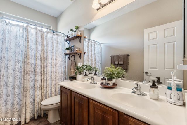 44545 W VINEYARD Street, Maricopa, AZ 85139