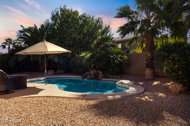 44545 W VINEYARD Street, Maricopa, AZ 85139