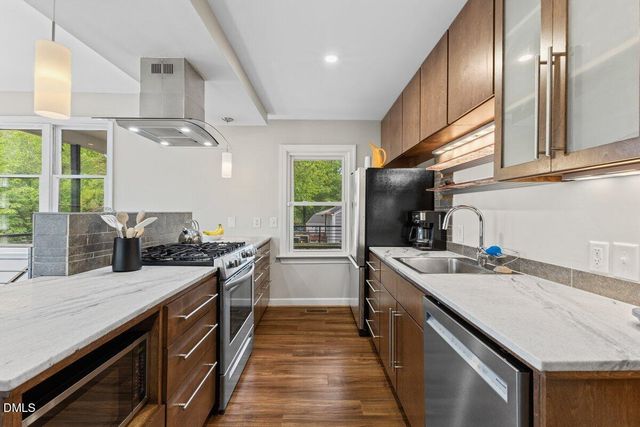 208 Baggett Avenue, Raleigh, NC 27604