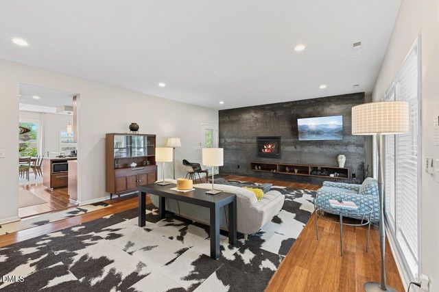 208 Baggett Avenue, Raleigh, NC 27604
