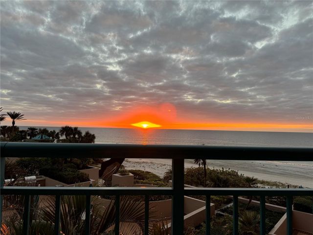 1540 GULF BOULEVARD 304, Clearwater Beach, FL 33767