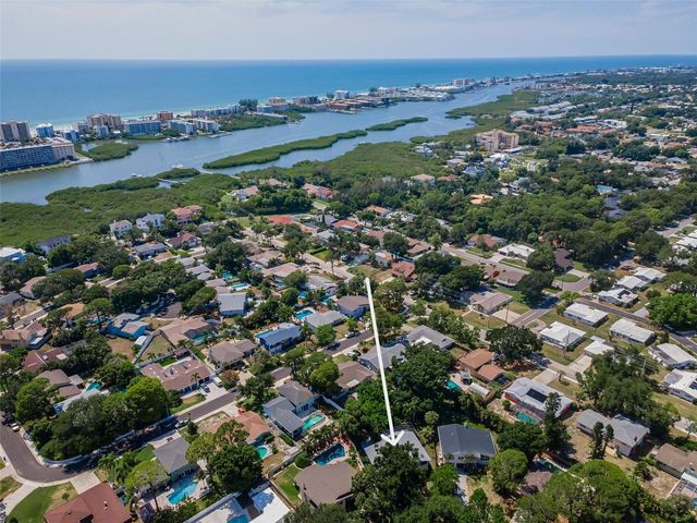 14279 85TH AVENUE, Seminole, FL 33776