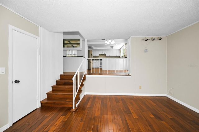 14279 85TH AVENUE, Seminole, FL 33776
