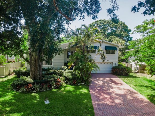 14279 85TH AVENUE, Seminole, FL 33776